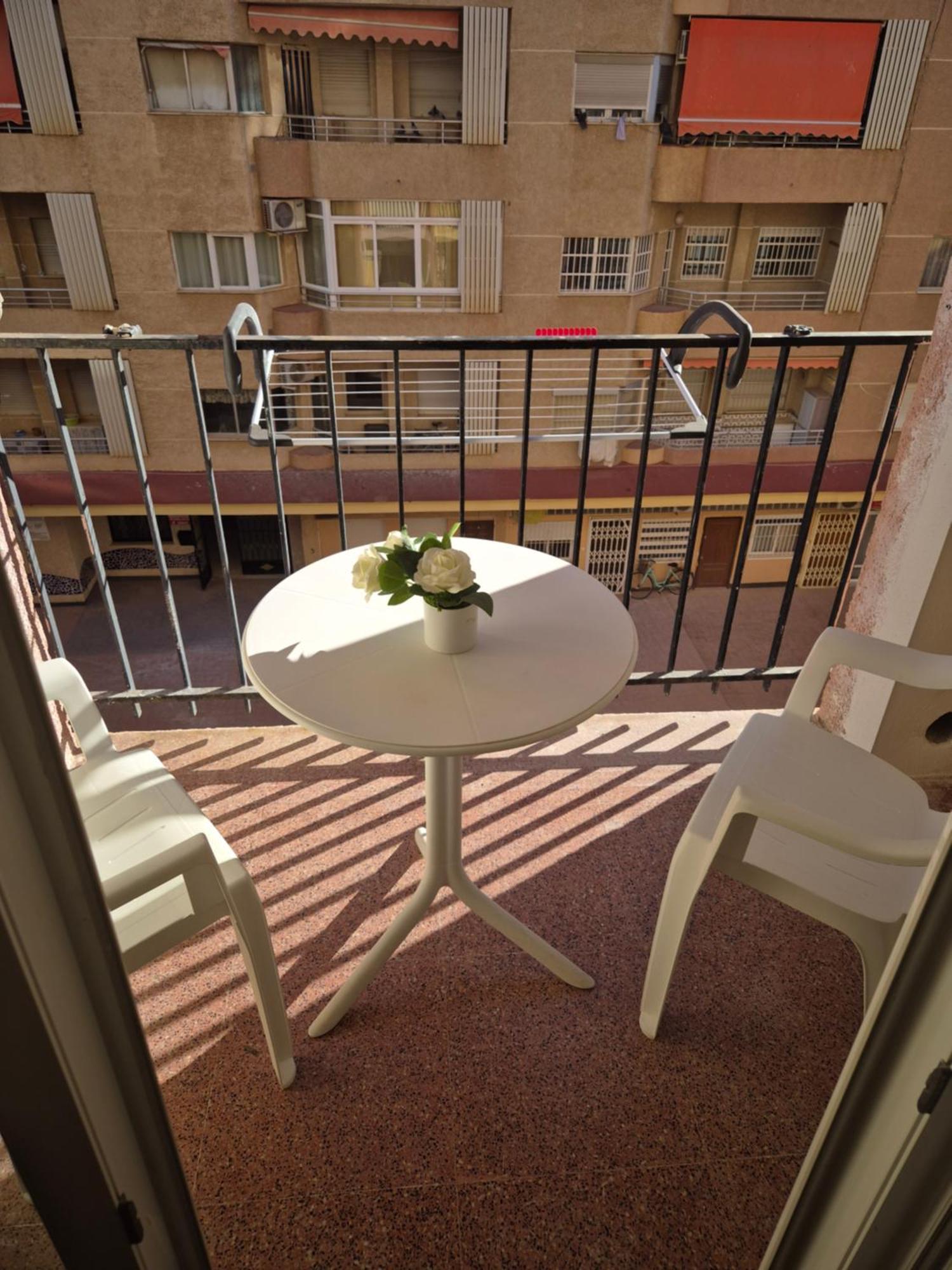 Studio A 200M De La Playa Los Locos Торевьиа Номер фото